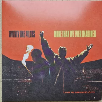 Twenty One Pilots - More Than We Ever Imagined (Live In Mexico City)